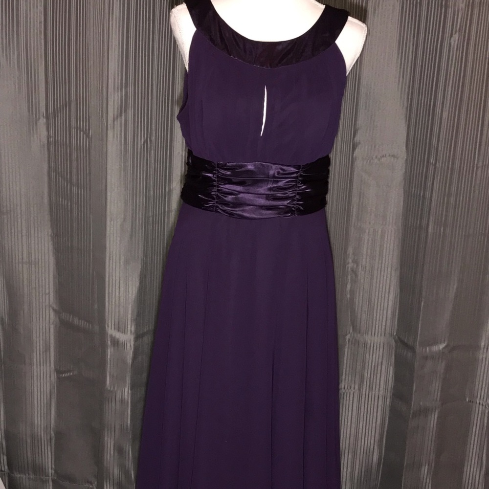 long dress - Picture 6 of 11